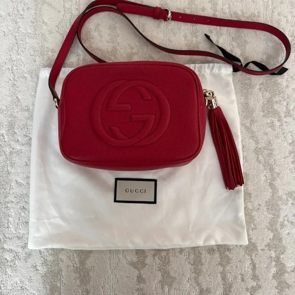 Authentic Gucci Soho Disco Red Pebbled Leather Crossbody w/ Dust Bag - Picture 1 of 15